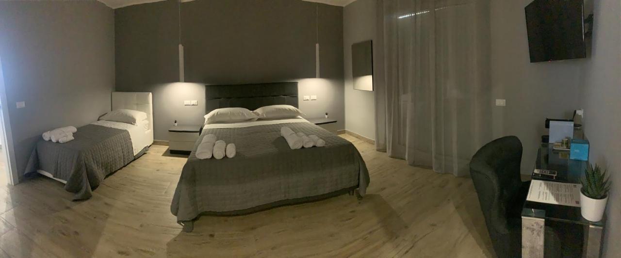 Aqua B&B - Rooms And Apartments Milazzo Buitenkant foto